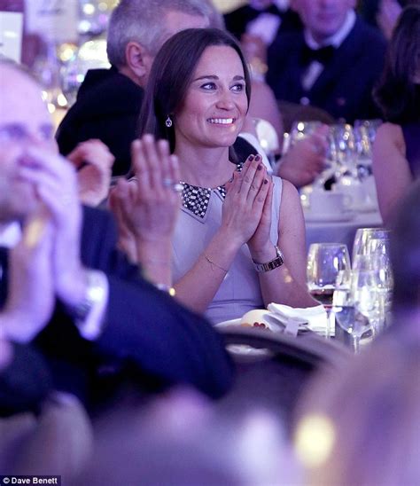 pippa middleton stuns in purple gown at parasnowball in london daily mail online