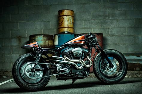 Inspired and dedicated to this movie and its protagonist the manufacturing process of this cafe racer. Kommune Forty-Eight Sportster K1 | Return of the Cafe Racers