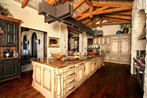 10 Of The Most Beautiful Rustic Kitchen Cabinets Housely