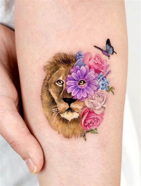 62 Fierce And Beautiful Lion Tattoos For Women