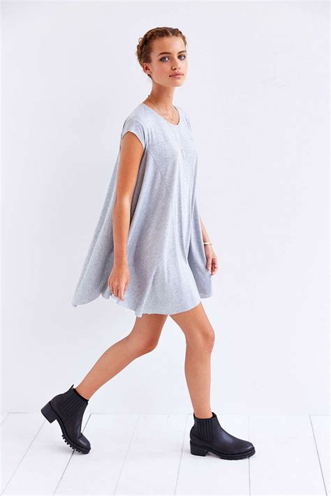 Failed to work in our test. BDG Carina Oversized T-Shirt Dress | Oversized t shirt ...