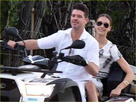 Full Sized Photo Of Robin Thicke April Love Geary Vacation St Barts 01