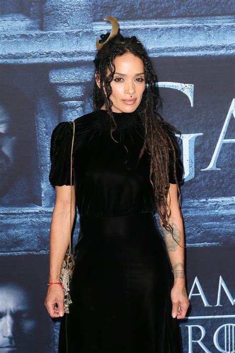 16 ноября, 1967 скорпион рост: Chi è Lisa Bonet: Età, Altezza, Peso, Instagam, Biografia ...