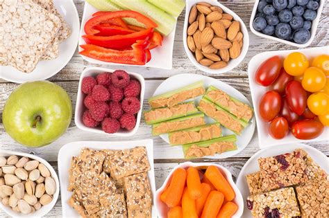 In a lot of cases, you can use leftovers from dinner to make the next day's lunch if you are in a rush. وجبات صحية , تعرف على الوجبات السليمة لصحة الجسم - كيوت