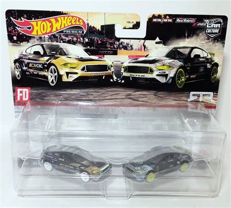 HOT WHEELS 1 64 CAR CULTURE FORD MUSTANG 2 PACK RTR SPEC 5