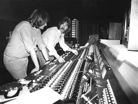 Cocaine and Control Boards: L.A. Classic Rock in the '70s | Houston Press