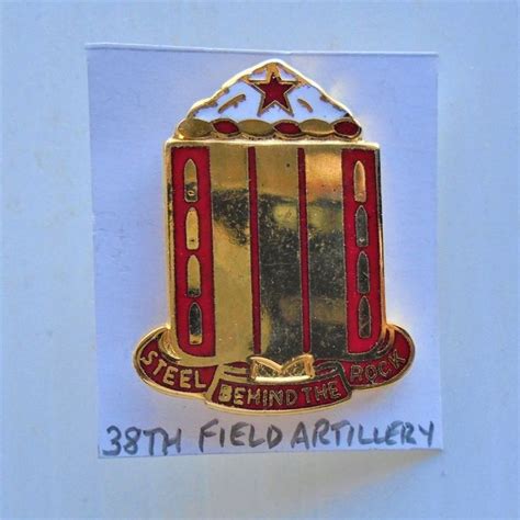 38th Us Army Field Artillery Dui Insignia Pin Artillery Dui Us Army
