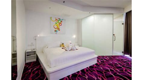No 2, jalan nelayan d 19/d, shah alam 2672 m from center. Review Pegasus Hotel (Shah Alam, Malaysia) - YouTube