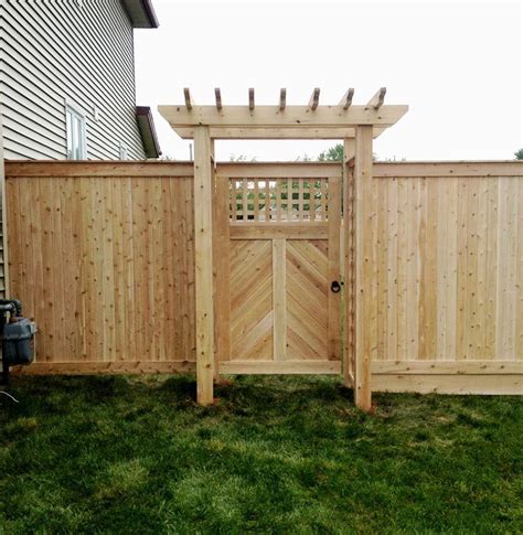 Custom Cedar Fence Gates And Braces Lanark Cedar Cedar Gate