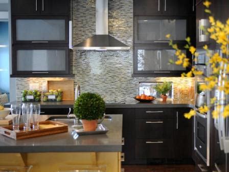A collection of tiny, colorful tiles will do wonders to brighten up a dull kitchen, bathroom. Smart Designs for Tile Backsplash in Kitchen - Home ...