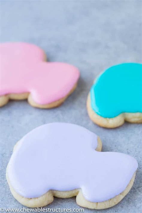 Meringue powder takes the place of raw egg whites, which is found in traditional royal icing recipes. Sub For Merengue Powder For.sugar Cookie.icing? - Easy ...