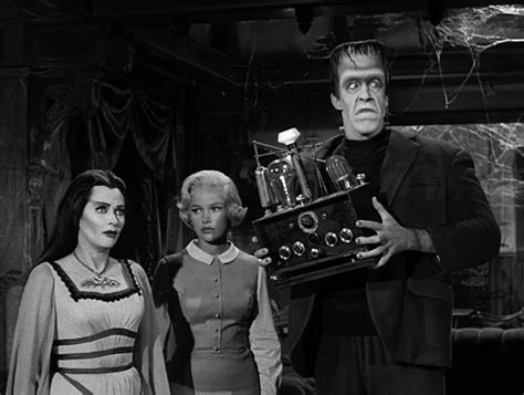 The Munsters Episode 9 Knock Wood Here Comes Charlie Midnite Reviews