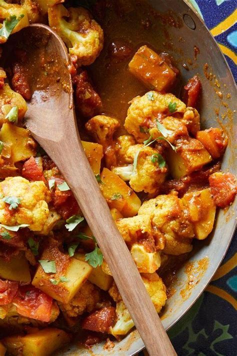 Aloo Gobi Masala Cauliflower And Potato Curry Recipe Potato Curry