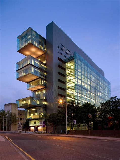 Pretty Architecture Manchester Civil Justice Centre