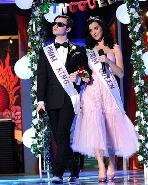 Prom King And Queen Backstage At The 2010 Teen Choice Awards