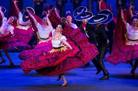 Ballet De Amalia Hernández Llegará Al Ccu El Heraldo De Puebla