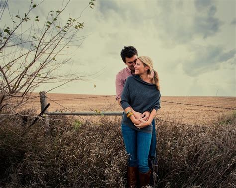 Creative Photoshoot Ideas For Couples 99inspiration