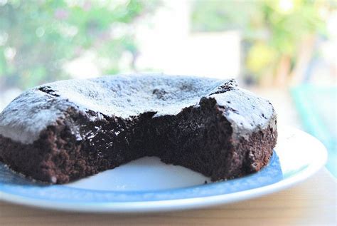 Torta allo yogurt e limone. Torta al cioccolato dal cuore morbido | Torta al ...