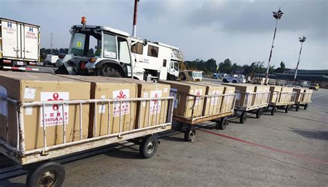 Ngoài sinopharm, việt nam đã cấp phép cho 3 loại vắc xin khác, gồm. Over 809 Thousand Doses Of Vero Cell Brought In From ...