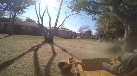 Description:extreme lawn care llc provides professional lawn care and snow removal services to des moines, ia and the surrounding areas. Xtreme Lawn Care 48" Wright ZTO Zero Turn Mower Fall Clean ...