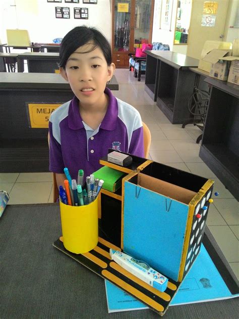 Metode seperti metode wawancara dan melihat secara langsung proses produksi pada pt jati agung arsitama surakarta, penulis memperoleh banyak informasi dan pengetahuan yang berguna dalam. GALERI CIKGU NORLIZA..: HASIL KERJA MURID - LAKARAN REKACIPTA