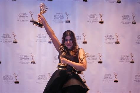 Una Barranquillera Gana Tres Premios Emmy Como Mejor Presentadora