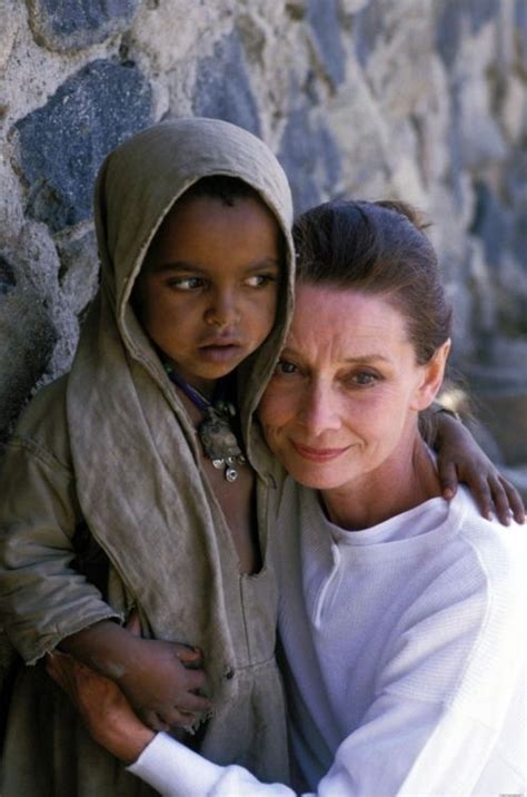 Audrey Hepburn In Ethiopia 1991 Audrey Hepburn Unicef Audrey Hepburn Hepburn