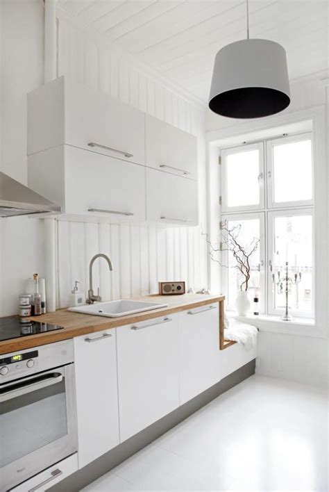 Scandinavian kitchen designs can be white, grey or blue. 35 Warm And Cozy Scandinavian Kitchen Ideas | Home Design ...