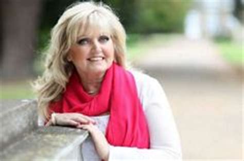 Linda nolan is on facebook. 1000+ images about Linda Nolan on Pinterest | Celebrity ...