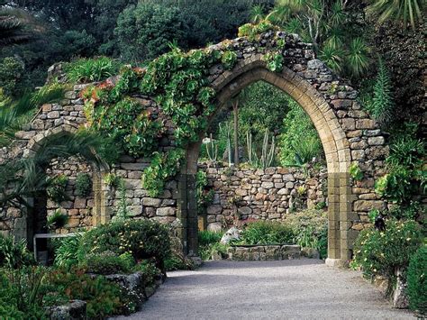 How To Create A Living Wall Stone Archway Garden Archway Landscape