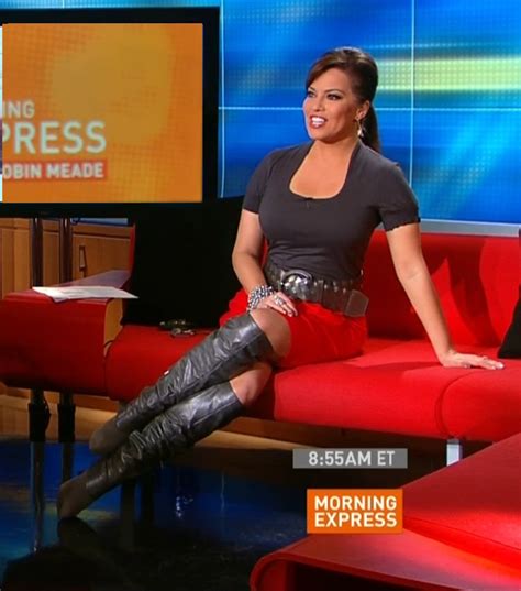 the appreciation of newswomen in boots blog robin meade grey leather over the knee boots