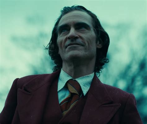 Joker includes several popular songs as the musical accompaniment to arthur fleck's descent into madness. Joker Movie 2019 Cast | POPSUGAR Entertainment