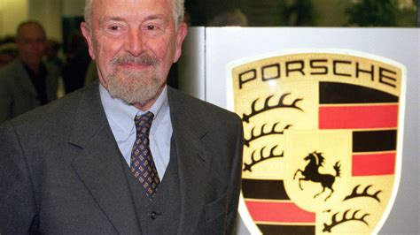 Ferdinand Alexander Porsche Designer Of Iconic Porsche 911 Dies Cnn