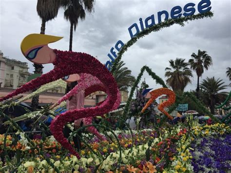 Sanremo, il Carnevale dei Fiori, nonostante le nuvole - la Repubblica