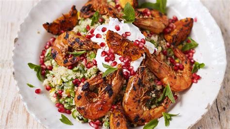 Neither of these things is used in oliver's new line of rice. Marokkanische Garnelen: Rezept von Jamie Oliver