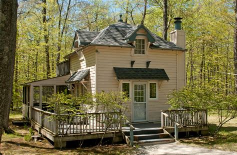 15 cozy cabins in door county, wisconsin a guide on the best cozy cabins for an amazing getaway in door county, wisconsin. Charming Secluded Cabin in Door County, Wisconsin