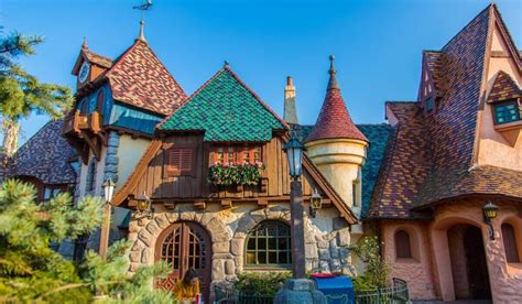 Fantasyland Im Disneyland Paris Hier Werden Träume Wahr