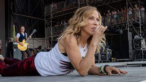 Hot 20 Sheryl Crow Says Her Album Days Are Over Country Music Festival Best Country Music