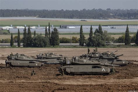 Israel Tanks Invade Gaza Open Fire At Farmers Middle East Monitor