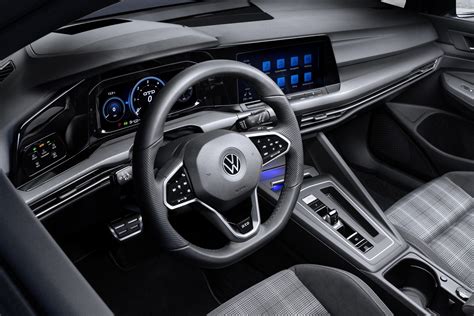 Autogefuel videos are independent and free. Volkswagen Golf 8 GTD : les tarifs français enfin dévoilés