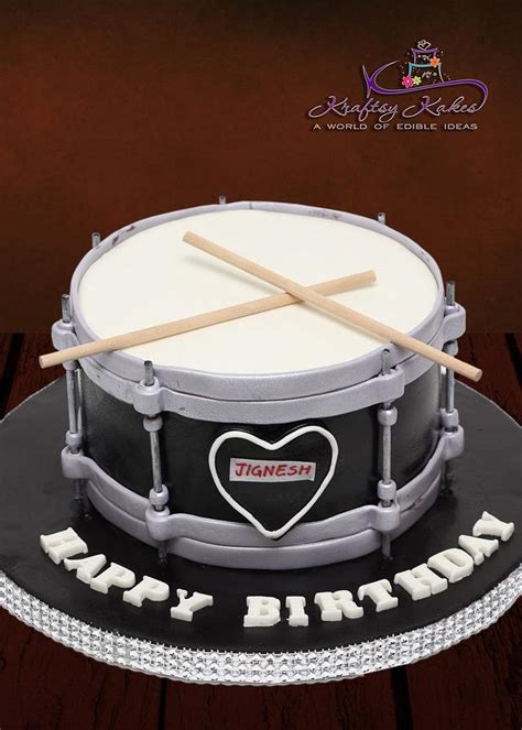 Drum Cake Decorated Cake By Kraftsy Kakes Sri Cakesdecor