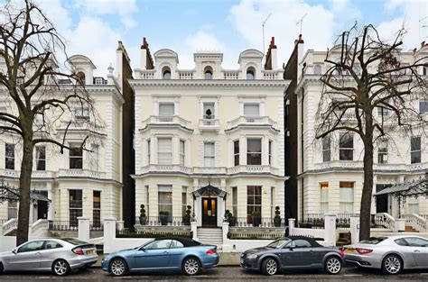British Town House In Holland Park For The Home Holland Park
