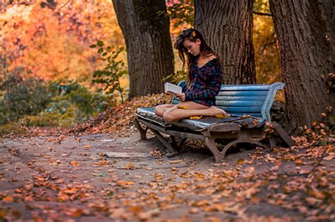 autumn park girl bench book wallpaper 2048x1360 470084 wallpaperup