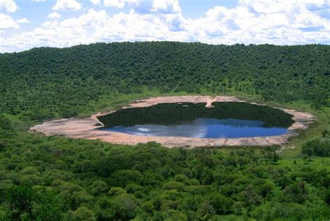 11 Fascinating Impact Craters On Earth Around The Globe