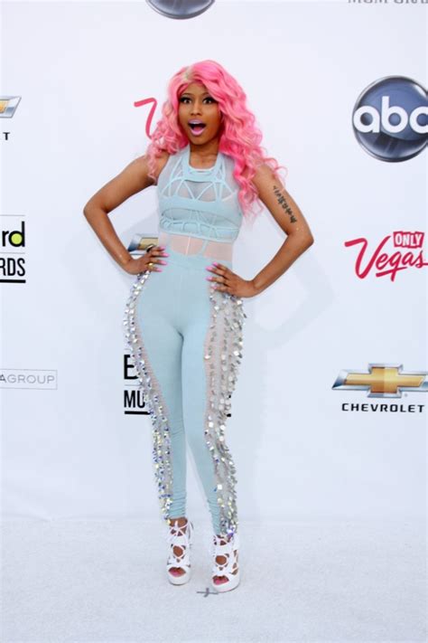 Nicki Minaj Measurements Height Weight Bra Breast Size And More