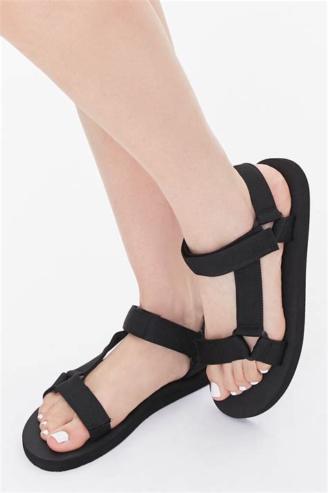 Adjustable Strappy Sandals