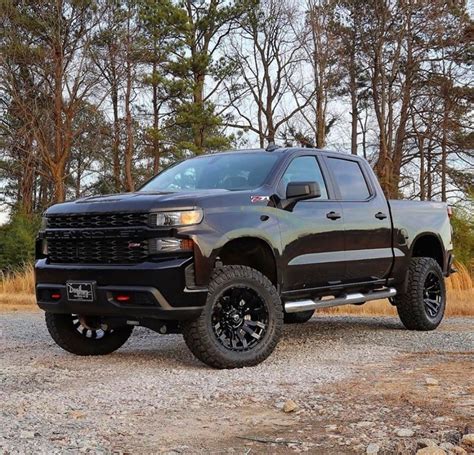 2019 Chevrolet Silverado Trail Boss Equipped With A Fabtech 4 Lift Kit