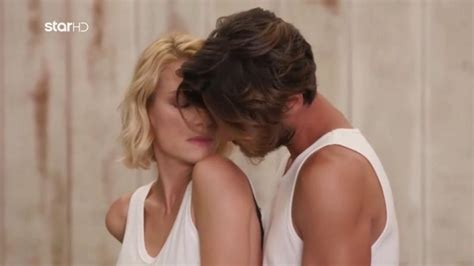 Η βίκυ καγιά αφήνει το gntm και αναλαμβάνει το dancing with the stars. GNTM: Η Βίκυ Καγιά και ο Γιώργος Καράβας εισέβαλαν στο ...