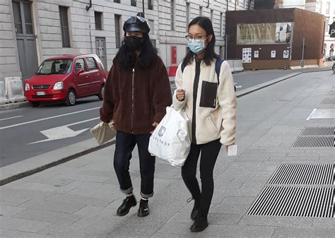 A seguito delle nuove disposizioni in materia di spostamenti, il comune. Cosa succede da oggi a Milano, verso coprifuoco in tutta ...