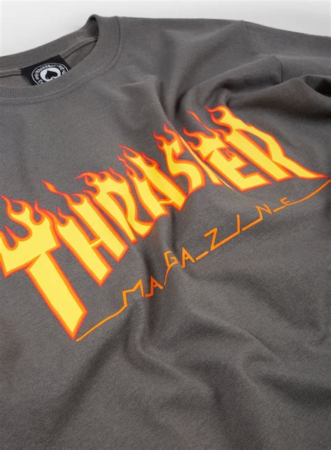 Thrasher Flame Logo T Shirt Men Charcoal Grey Graffitishop